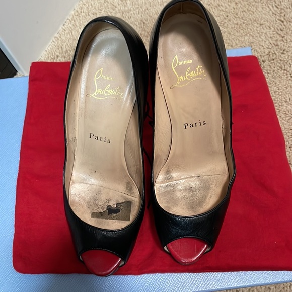 Christian Louboutin Black platform shoe - Picture 6 of 8